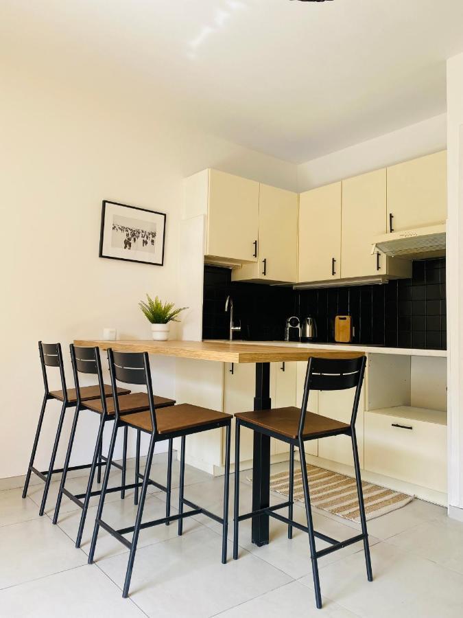 Ferienwohnung Les Tamaris Saint-Cyr-sur-Mer Exterior foto