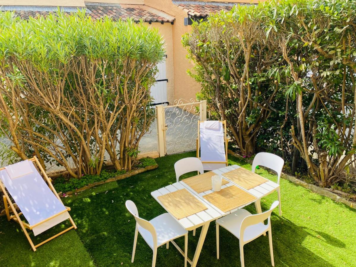 Ferienwohnung Les Tamaris Saint-Cyr-sur-Mer Exterior foto